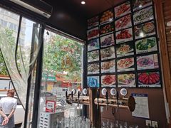 -老东镇啤酒屋海鲜加工·蒸汽海鲜·海鲜烧烤(台东店)