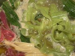 -七欣天香辣蟹火锅(闵行浦江欢乐颂店)
