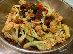 -梦都海鲜酒家(万达广场江桥店)