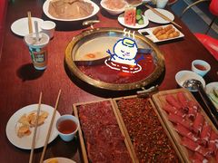 -巴邑火锅·夜宵(港隆广场店)