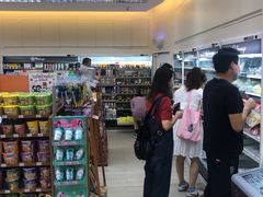 -全家便利店(梅园路店)