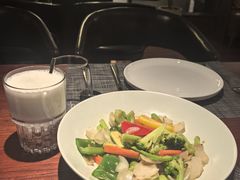 -MONICH牛排融合餐厅(和义大道购物中心店)