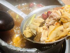 -蘑界·野生菌火锅(深业上城店)