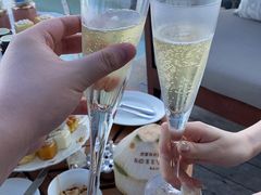 -瑰丽酒店·海吧·天际下午茶·现场DJ·天台酒吧