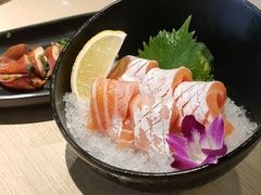 -万岁料理回转寿司(华贸店)