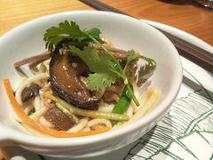 鸡丝凉米线-云海肴·汽锅鸡·云南菜(高德置地店)