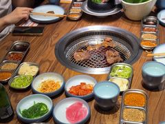 -明洞阿姨·韩式酱蟹烤肉·创意料理(三元桥店)