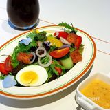 等于人均不到百元，俩人吃得很好