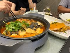 -新天明砂锅鱼头煲