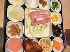 -阿香米线(凯德广场.1818店)