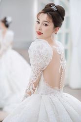 -洋洋婚纱品牌集合店