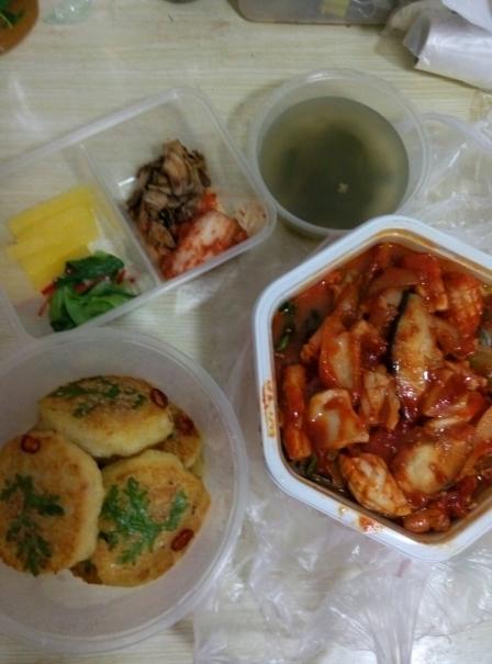 平壤绫罗岛-"去年去的店里,今年叫外卖.我妈年轻时候在.