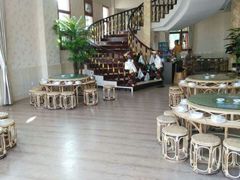 -岩保农家乐