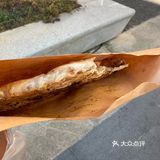 等了快30分钟，小年轻比较多，都是买一两个