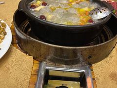 -濠轩阁特色生蚝火锅(水湾路店)