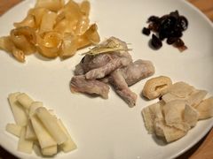 -新荣记(西溪湿地店)