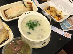 -香港风味小吃店(中英街店)