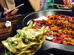 -黄潇洒老火锅(九眼桥宏济巷店)