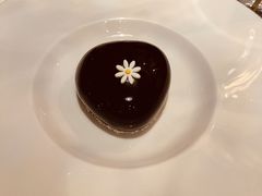 -三嚥阁 La Villa Restaurant