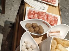 -季季红火锅(青山湖万达店)