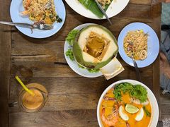 -Kat's Kitchen