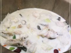 -滇香肴·云南菜蒸汽石锅鱼(云南北路店)