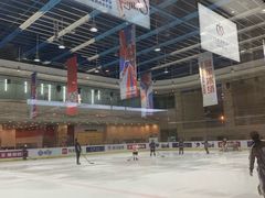 -冠军冰场(环球中心店)