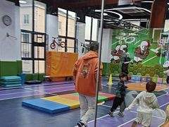 -趣动熊运动发展中心(乐坊校区)