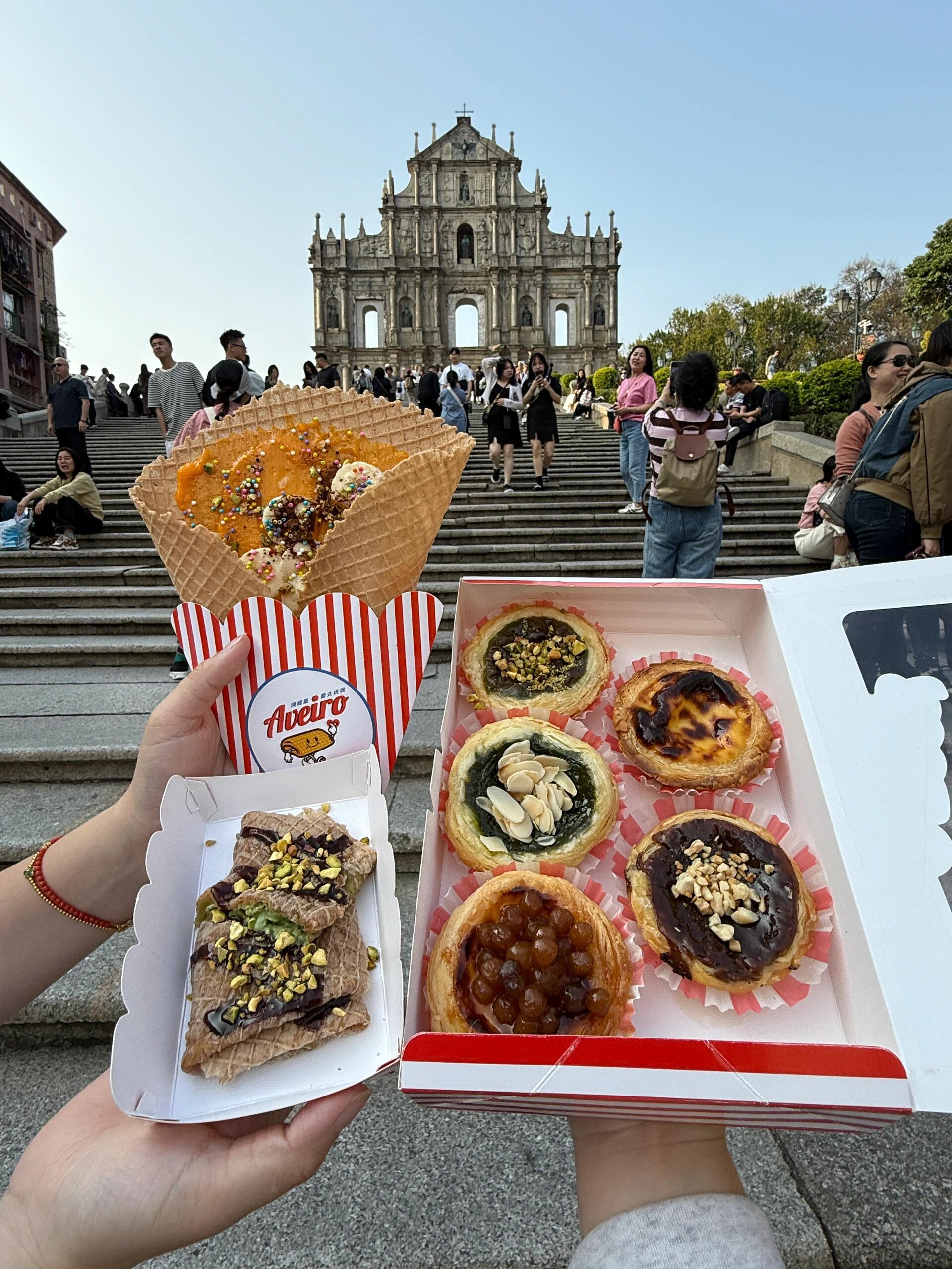 大三巴下的甜蜜暴击,一口爱上葡挞