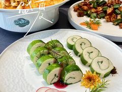 -连鹭海鲜·海肠捞饭·海胆饭(星海店)