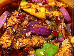 -休记光头香辣蟹干锅店(衣冠庙店)