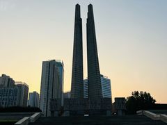 -唐山抗震纪念碑广场