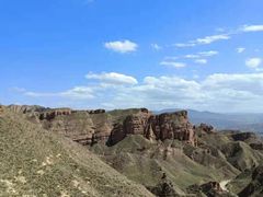 -冰沟丹霞旅游景区
