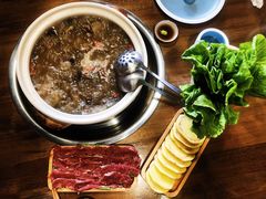 -云朵小院·石锅鱼·野生菌餐厅(蒗放店)