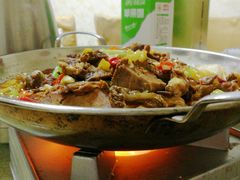 -二厨·吊桥小院·脆皮烧鸡公·本地农家菜(沿江西路店)