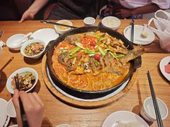 -老板恋上鱼(恒隆广场店)