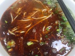 -马德元纯汤牛肉面(太奥广场店)
