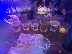 -UP嘻哈酒吧(粉巢店)