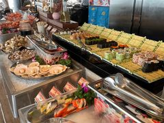 -宝利来国际大酒店-凤凰阁旋转餐厅