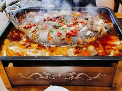 -老东镇啤酒屋海鲜加工·蒸汽海鲜·海鲜烧烤(台东店)