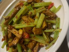 -建辉湖南土菜馆(南大街店)