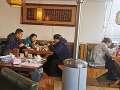 大堂-山沟沟羊小馆&烤全羊羊肉汤(麦岛店)