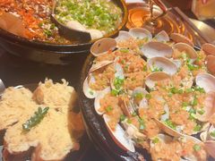 -何师烧烤Pro ·江湖川菜·小龙虾·精酿(太古里旗舰店)