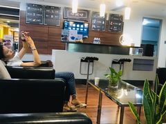 -上海汇之星奔驰4S店(浦东新店)