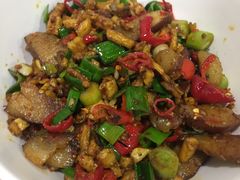 萝卜干炒腊肉-建辉湖南土菜馆(南大街店)