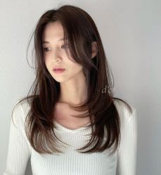-丝语萱形象