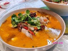 藤椒鱼-湖庭壹品鸭王·传统北京烤鸭·别墅私房菜·庭院宵夜(江宁店)