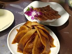-70后饭吧(府河街店)