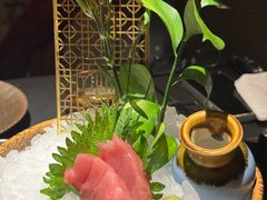 -蟹犇前•帝王蟹雪蟹(陆家嘴店)