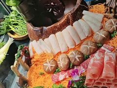 -慢丽江·云南野生菌土鸡锅(西山店)